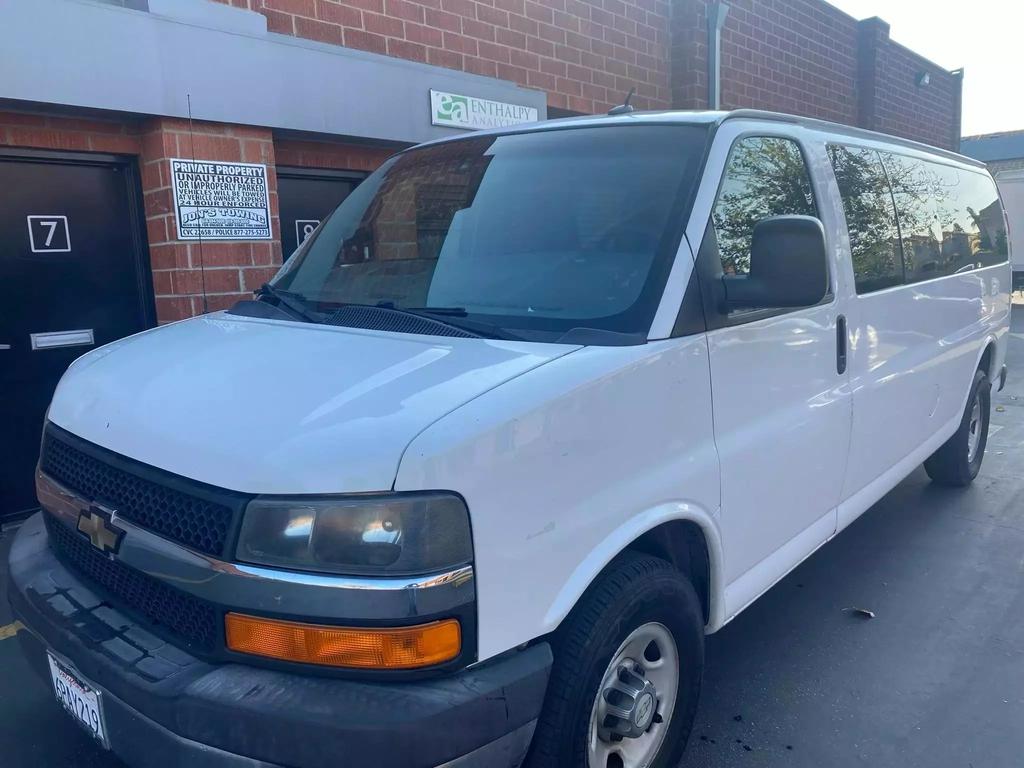 2011 Chevrolet Express 3500 1LT Extended RWD