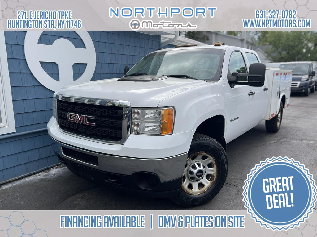 2011 GMC Sierra 3500HD Work Truck Crew Cab 4WD Chassis