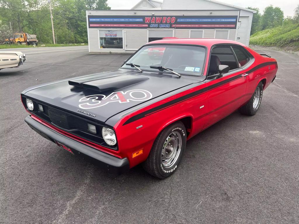 1970 Plymouth Duster Coupe RWD