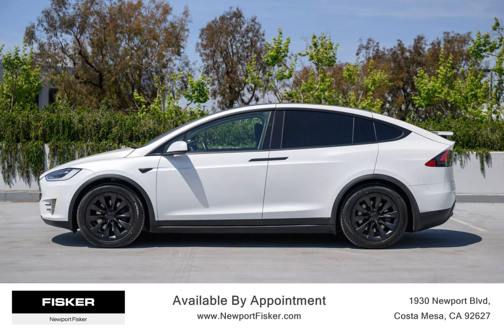 Used 2018 Tesla Model X 100D with VIN 5YJXCBE25JF138177 for sale in Costa Mesa, CA