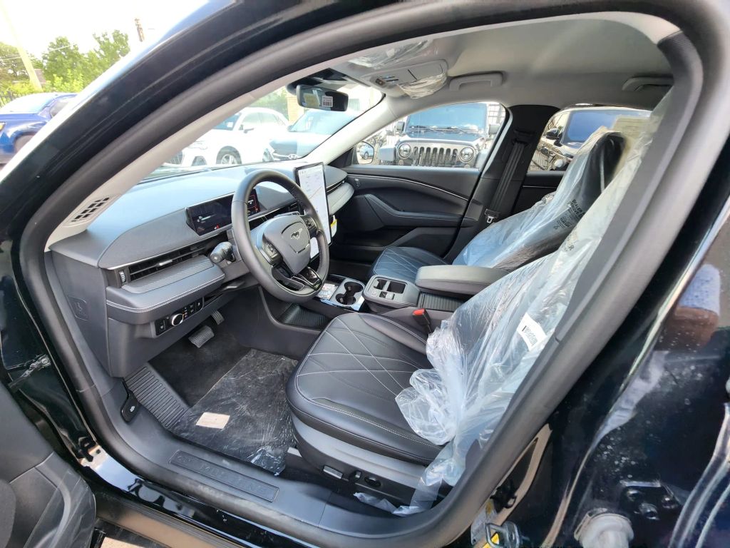 Image of 2025 Ford Mustang Mach-E