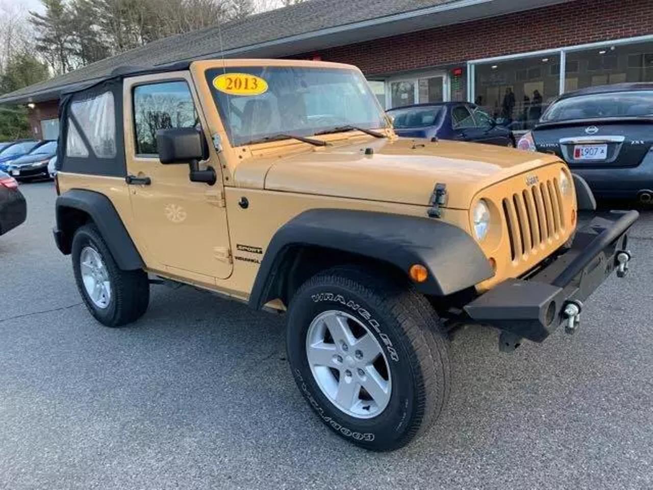 Used Jeep Wrangler in Dune Clear Coat For Sale: Check Photos, Prices And  Dealers Near Me | CarBuzz