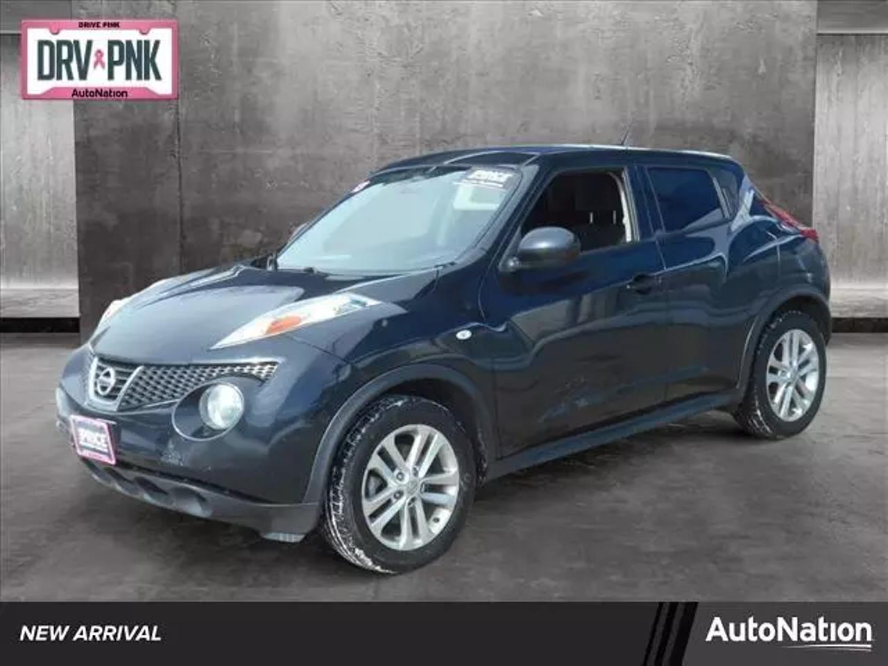 Used Nissan Juke in Sapphire Black For Sale: Check Photos, Prices And ...