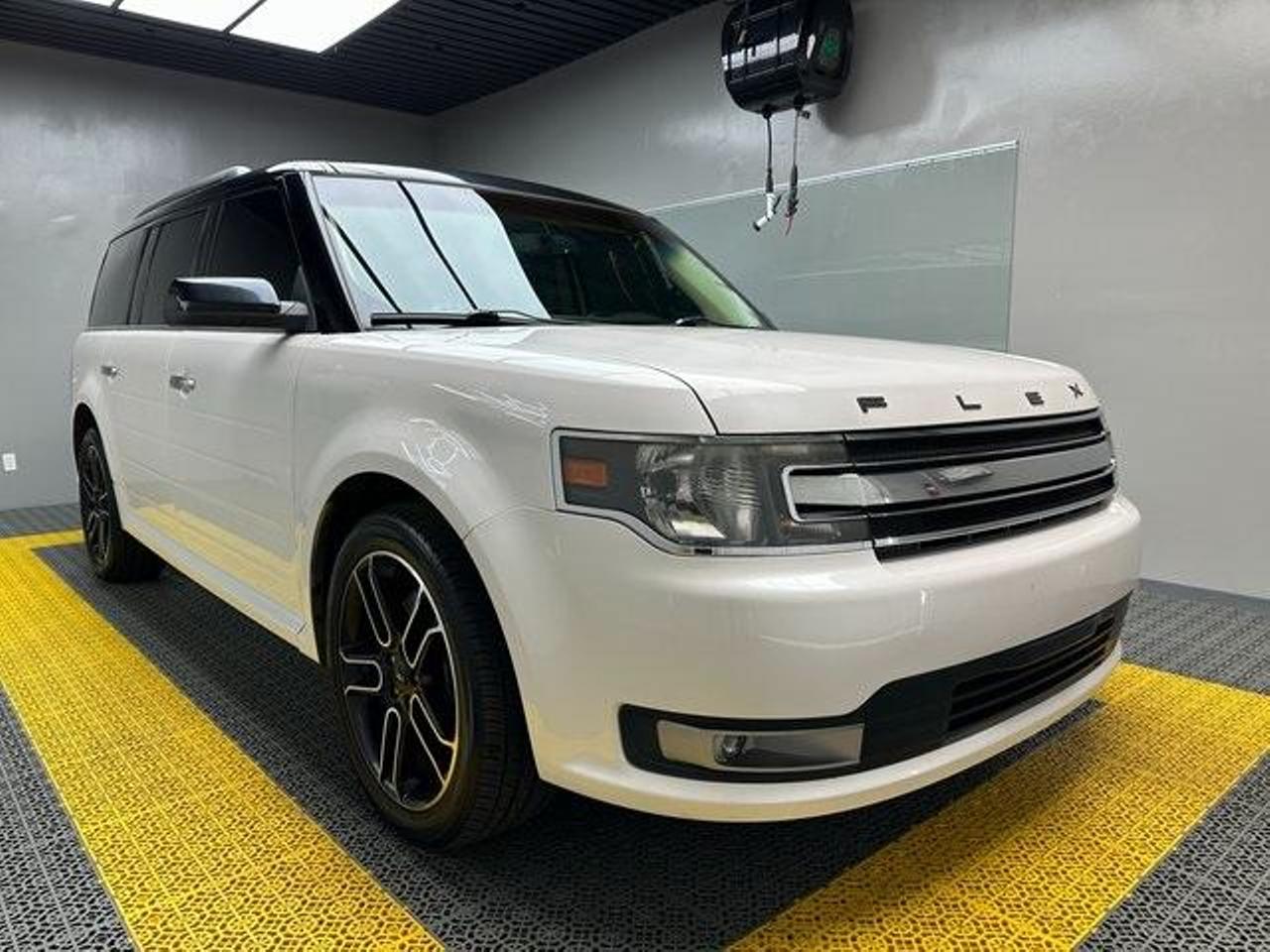 Used 2015 Ford Flex For Sale Near Me | CarBuzz