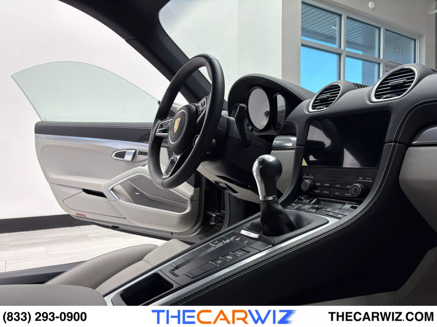 2024 Porsche 718 Cayman