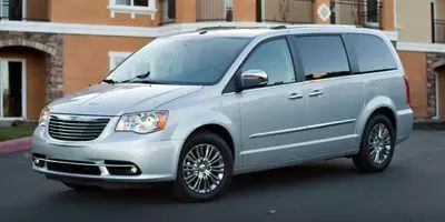 2015 Chrysler Town and Country Limited Platinum