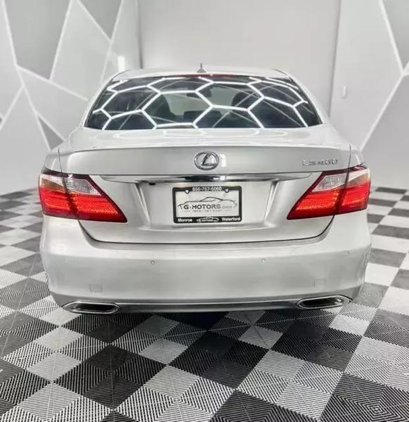 2011 Lexus LS LS 460 Sedan 4D 7