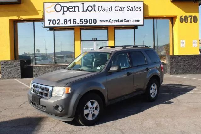 2010 Ford Escape XLS