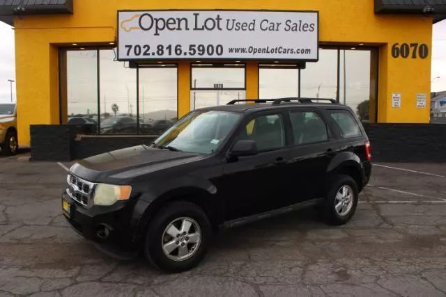 2010 Ford Escape XLS