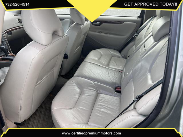  2006 VOLVO V70 2.5T Wagon 4D for sale by Certified Premium Motors in Lakewood Township, NJ