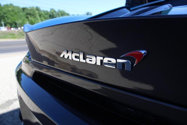 2017 McLaren 570S 2dr Car