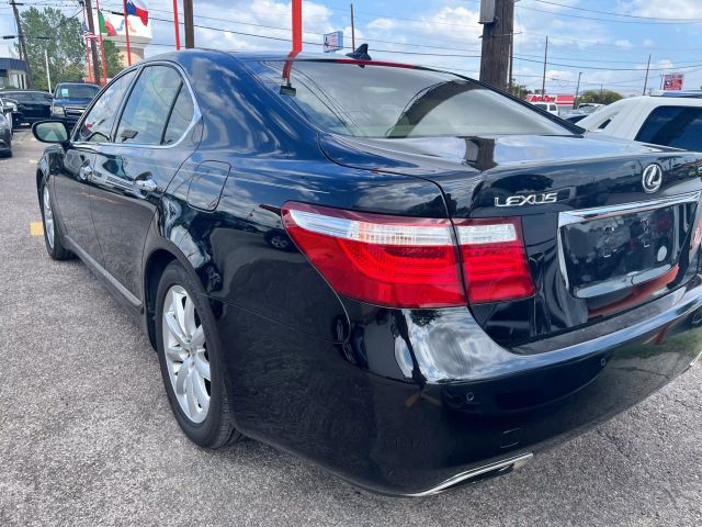 Lexus LS 460