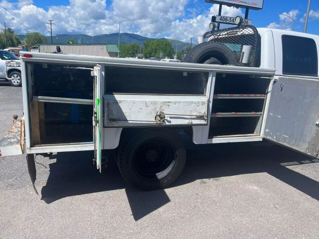 Ford F-550 Chassis