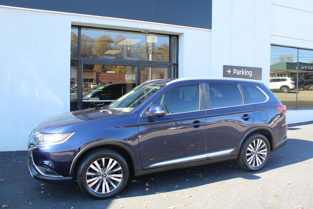 Used 2020 Mitsubishi Outlander SEL with VIN JA4AZ3A33LZ004865 for sale in Bethel Park, PA