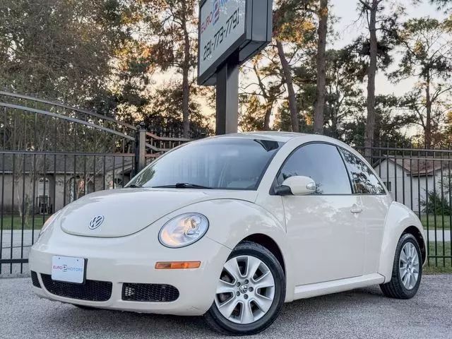 2008 Volkswagen New Beetle S