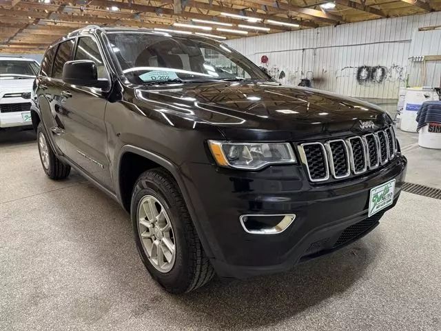 2019 Jeep Grand Cherokee Laredo E