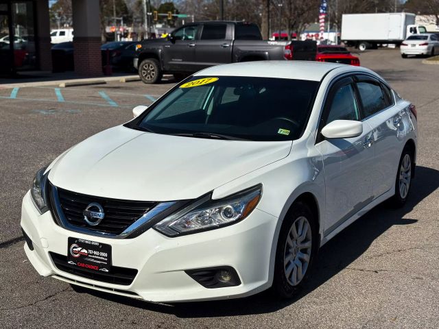 2017 Nissan Altima 2.5 S Sedan 4D 