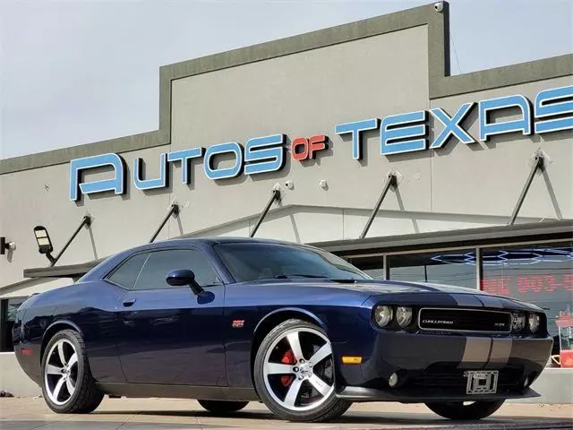 2014 Dodge Challenger SRT8