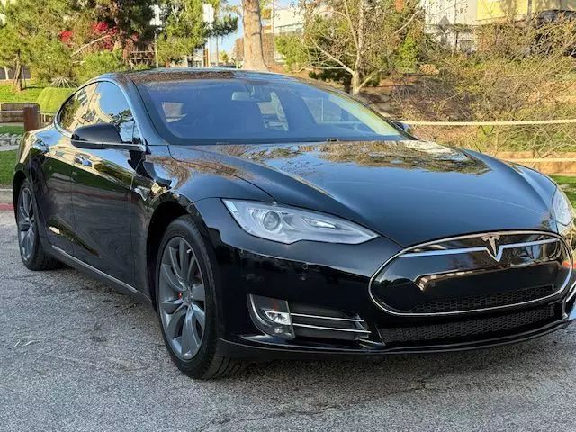 2013 Tesla Model S Base