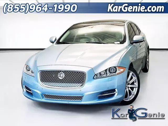2012 Jaguar XJ Base