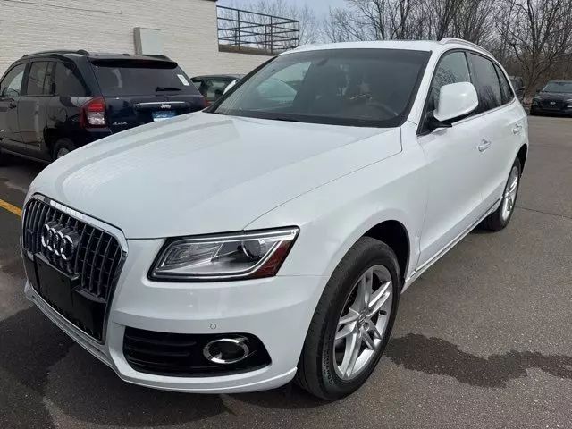 2015 Audi Q5 2.0T quattro Premium Plus