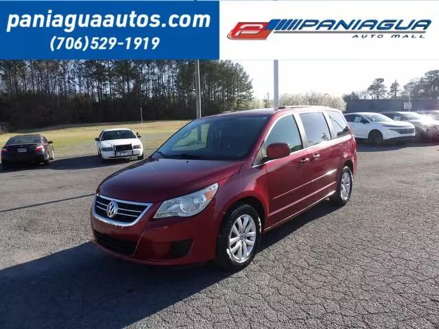 2012 Volkswagen Routan SE