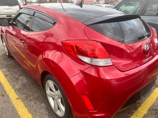Hyundai Veloster