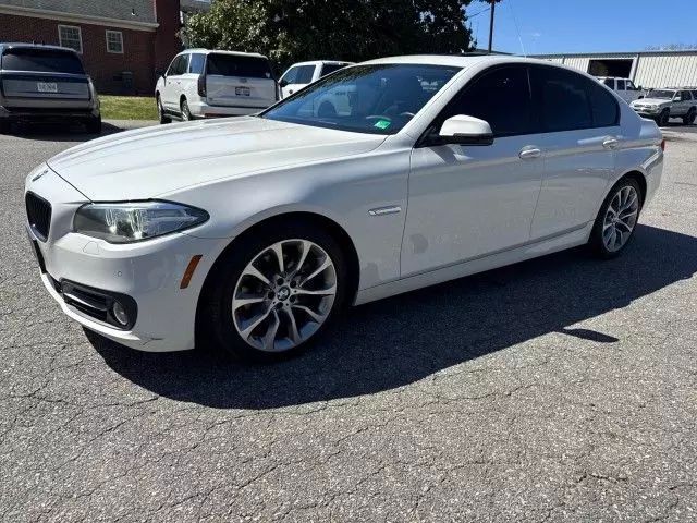 2016 BMW 5 Series 528i xDrive