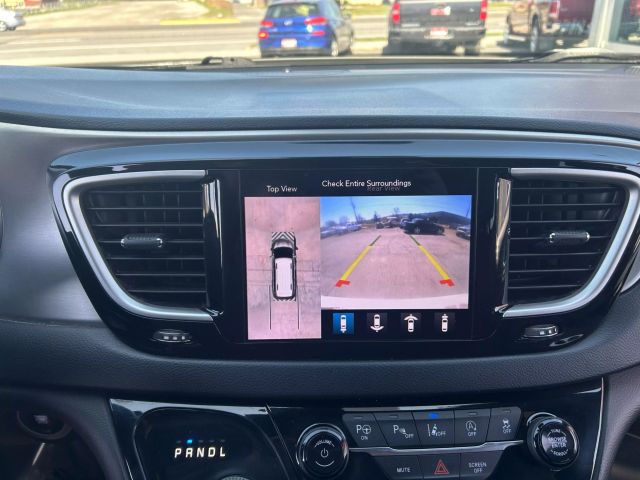 Chrysler Pacifica