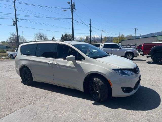 Chrysler Pacifica