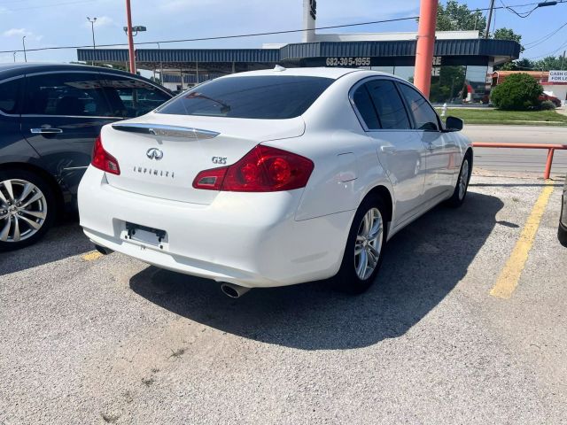 INFINITI G25