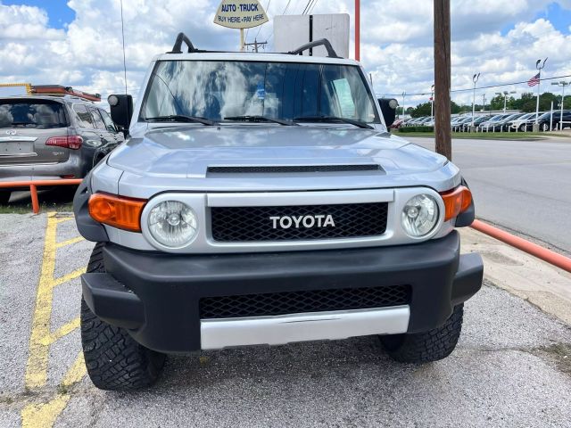 Toyota FJ Cruiser