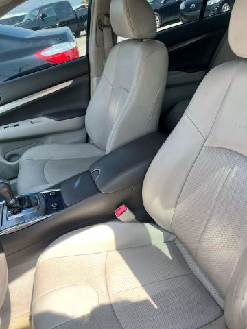 INFINITI G25