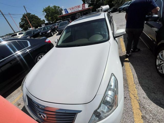 INFINITI G25