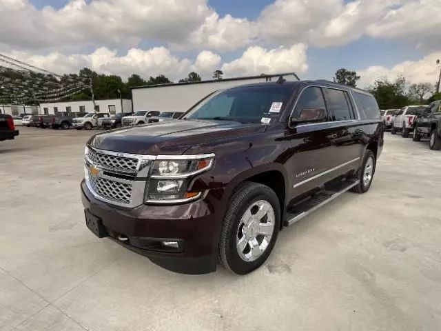 2017 Chevrolet Suburban LT