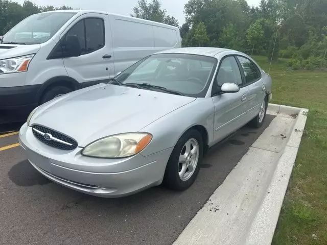 2002 Ford Taurus SES