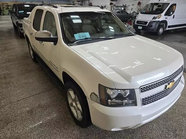 2012 Chevrolet Avalanche LTZ