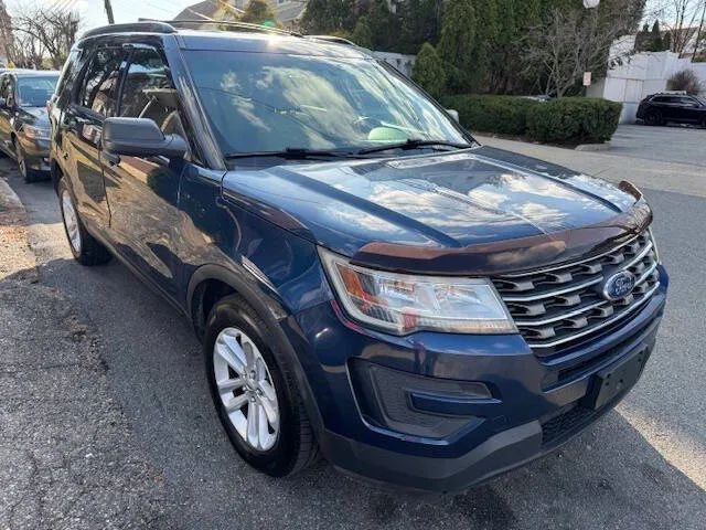 2016 Ford Explorer Base