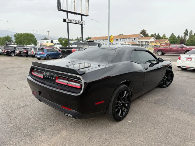 Dodge Challenger