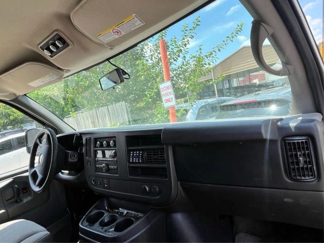 Chevrolet Express 3500