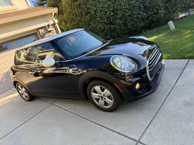 2016 MINI Hardtop Cooper