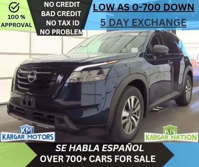 2023 Nissan Pathfinder SL