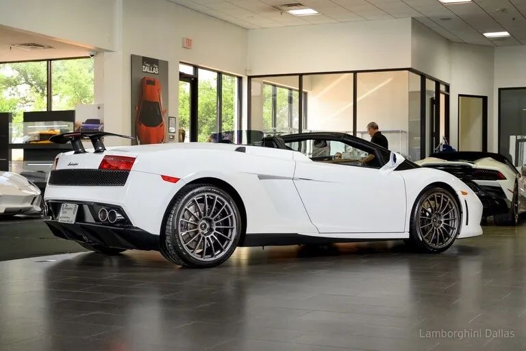 https://imagesdl.dealercenter.net/768/512/202508-dd404dc70562423b947ac673f2404df1.jpg