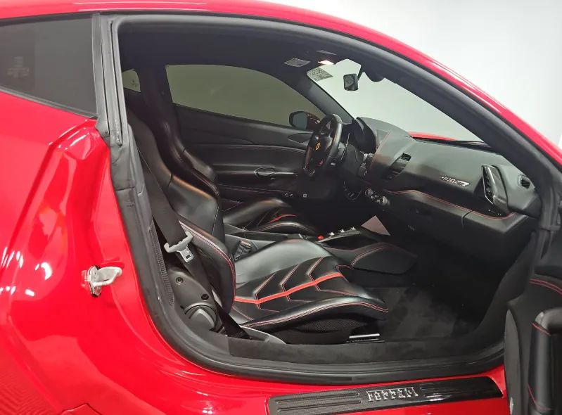 https://imagesdl.dealercenter.net/799/590/202508-c58d894ad02a4f30a85be1f0f00087c7.jpg