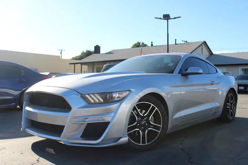 2017 Ford Mustang Base