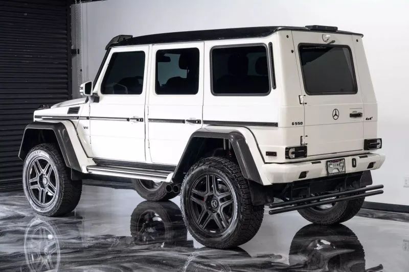 https://imagesdl.dealercenter.net/800/533/202507-81b27809e8a448d499fa820b3ab335ba.jpg