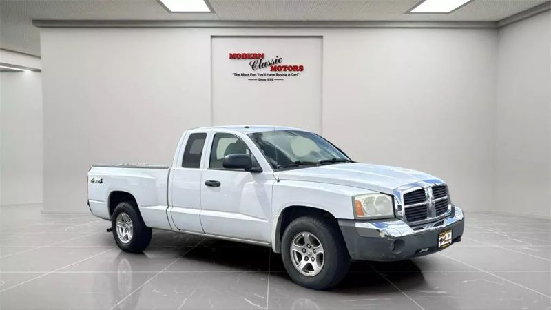 2005 Dodge Dakota SLT