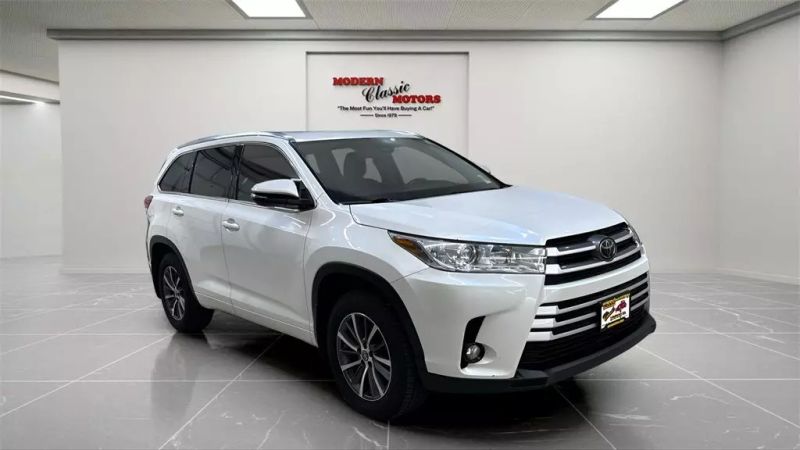 2018 Toyota Highlander SE