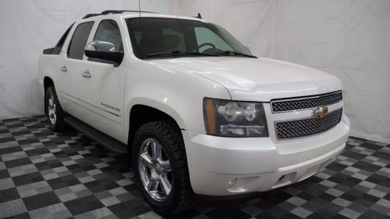 2011 Chevrolet Avalanche LTZ