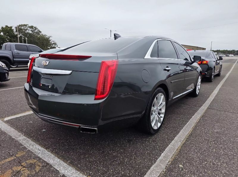 2017 CADILLAC XTS Sedan